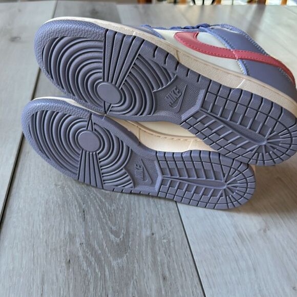 Nike Dunk Low indigo haze Women's Size 6.5 Men's 5 in lavender/pink NWT in box - Picture 12 of 12